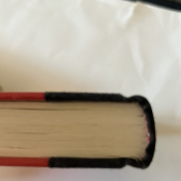 Book - Ordinary Women Extraordinary Sex - Picture 9 of 13